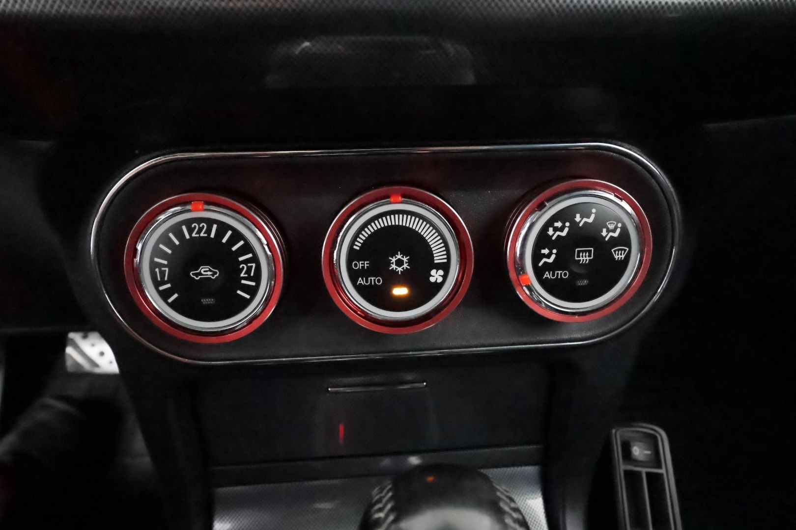 MITSUBISHI Lancer 2011