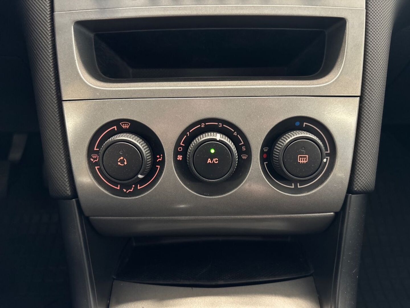 PEUGEOT 308 2010