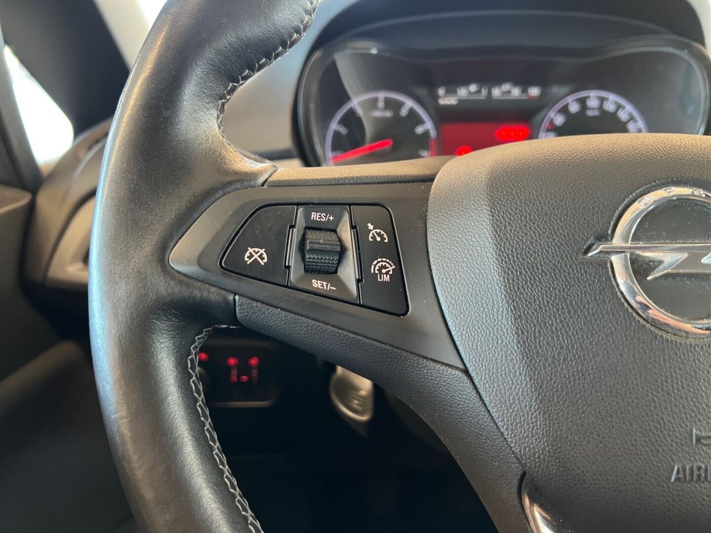 OPEL Corsa 19