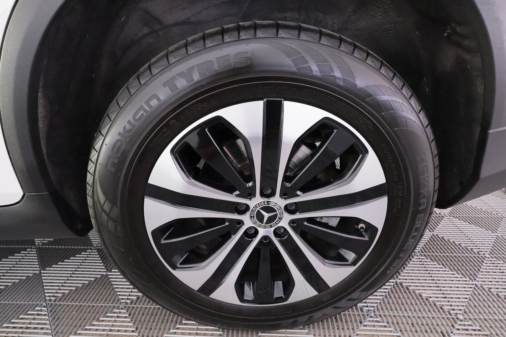 MERCEDES-BENZ GLC 2020