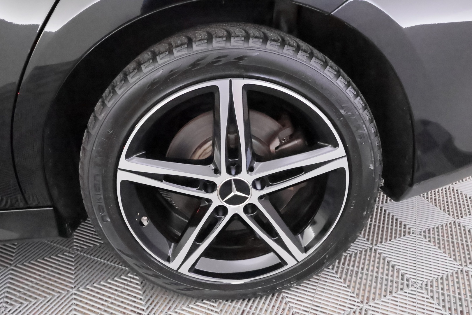 MERCEDES-BENZ CLA 2021