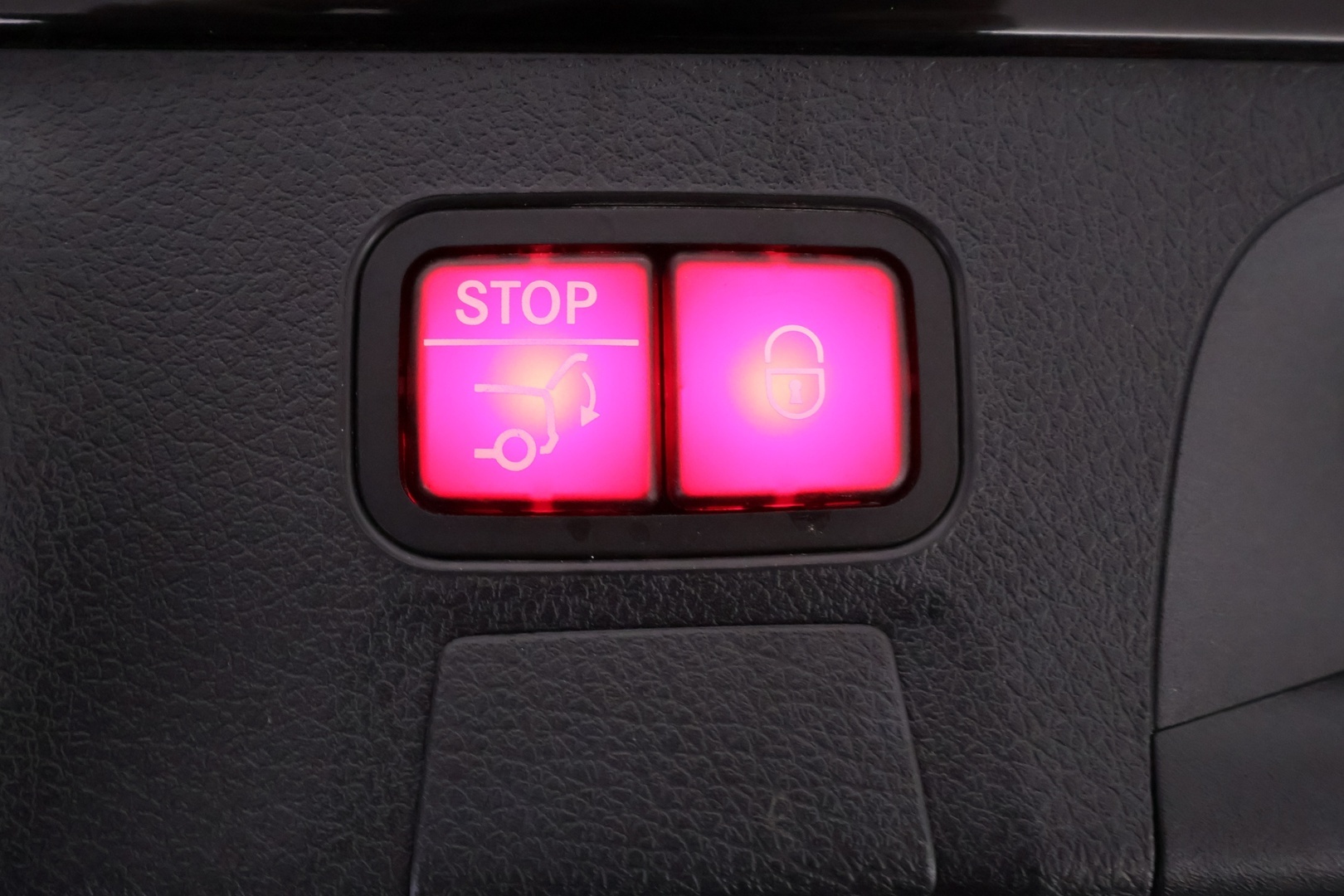 MERCEDES-BENZ CLA 2021