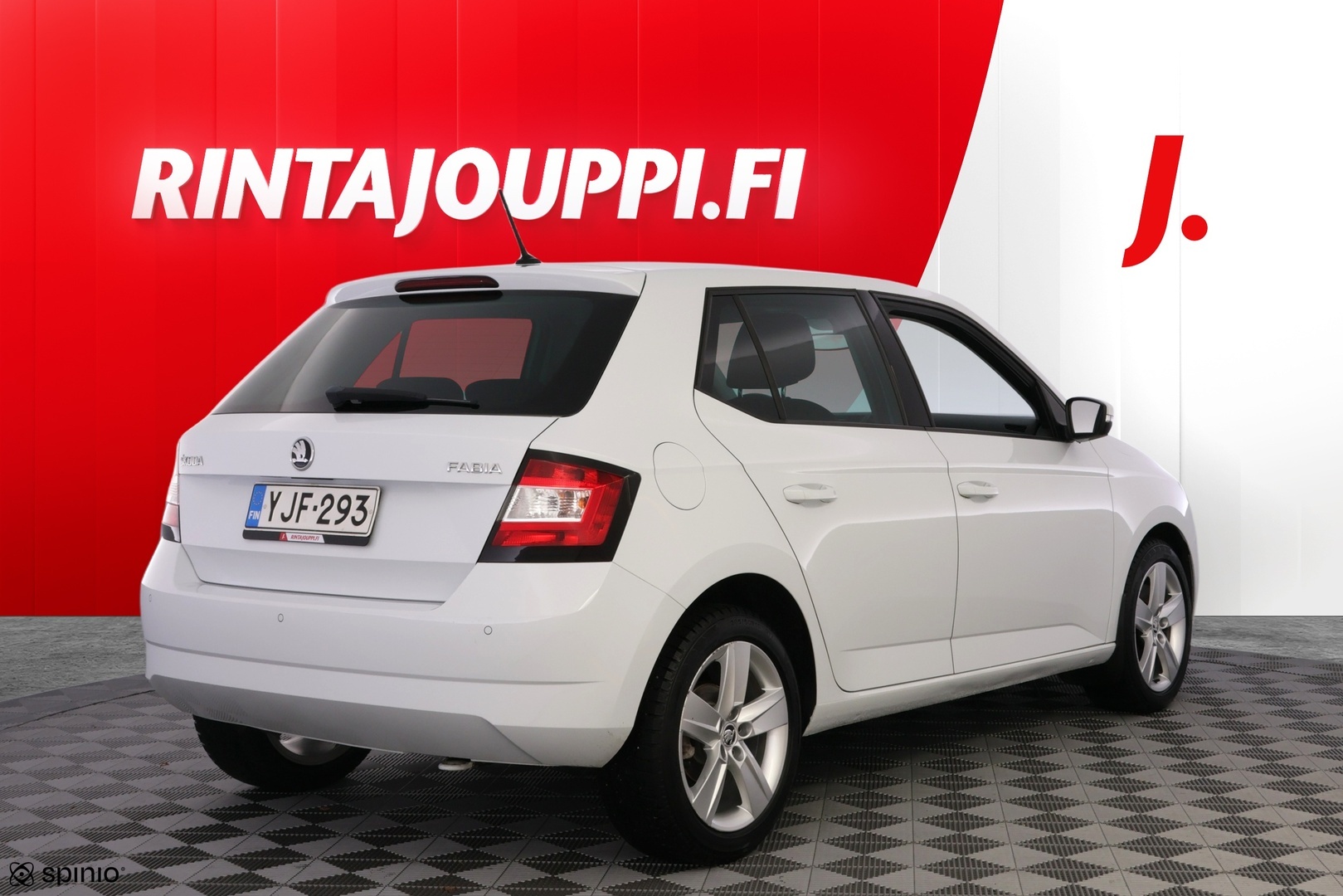 SKODA Fabia 2016