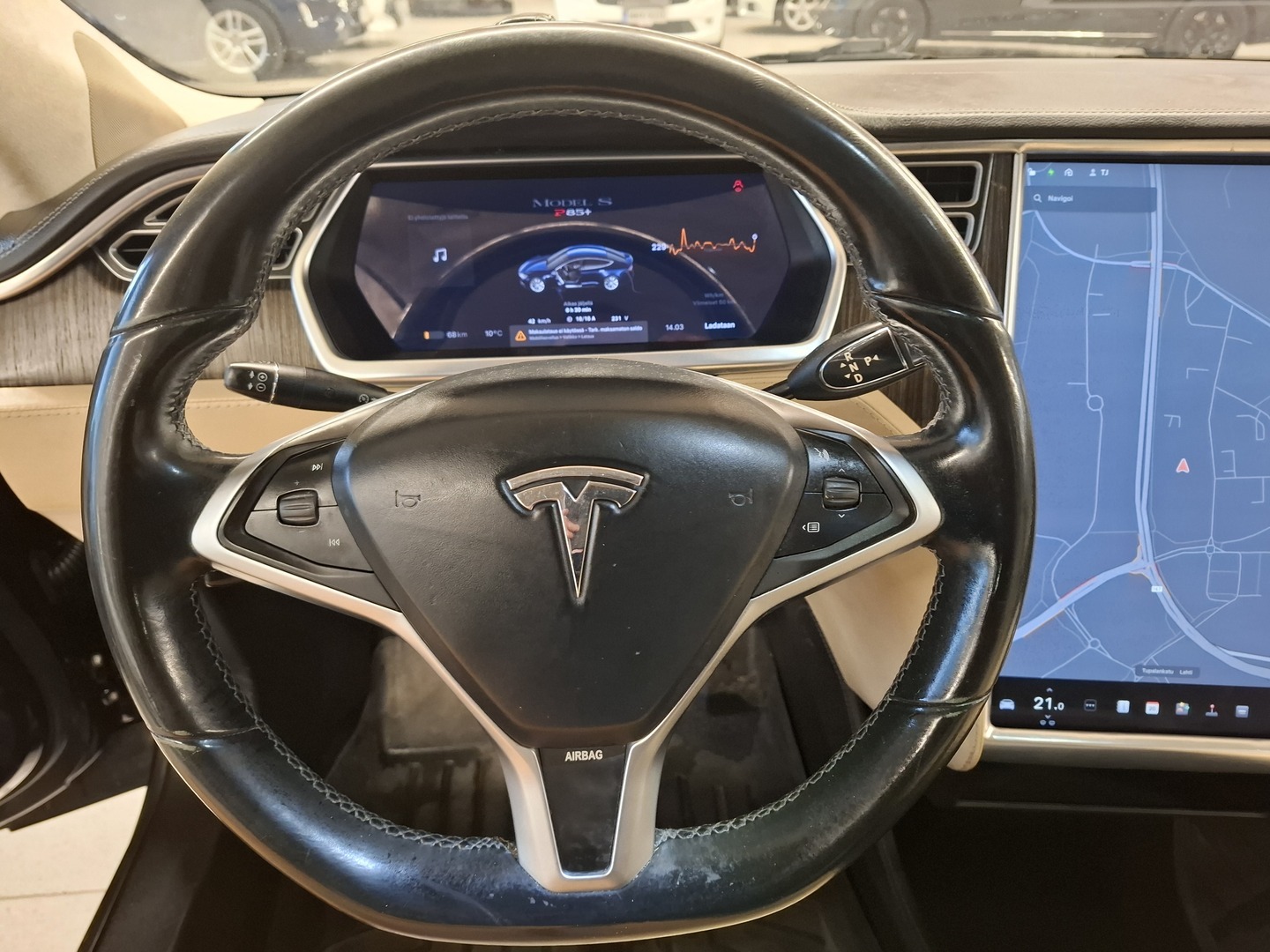 TESLA Model S 2014