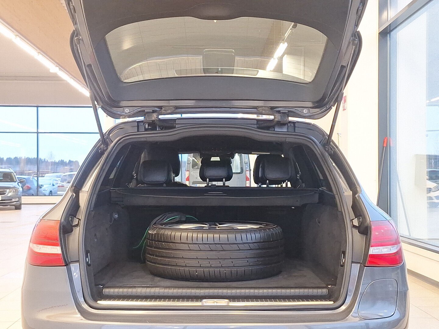 MERCEDES-BENZ C 2015