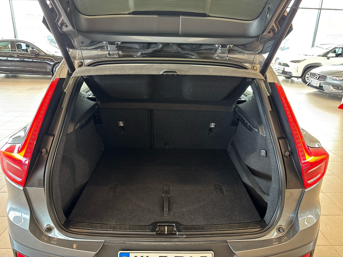 VOLVO XC40 2019