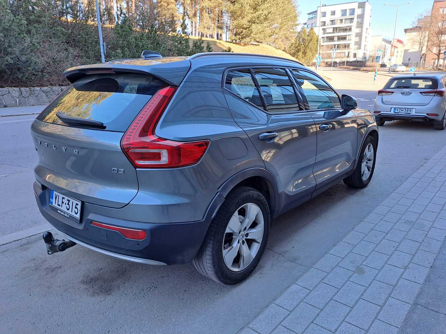 VOLVO XC40 2019