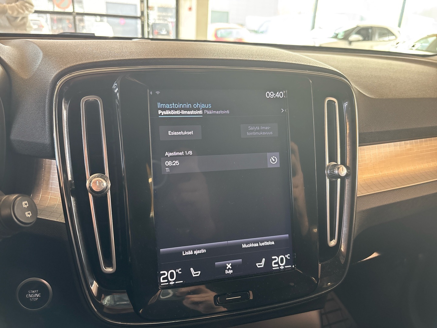 VOLVO XC40 2019