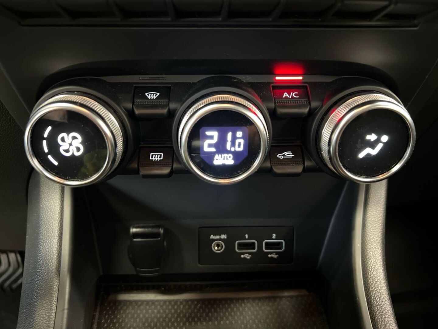 RENAULT Captur 2022