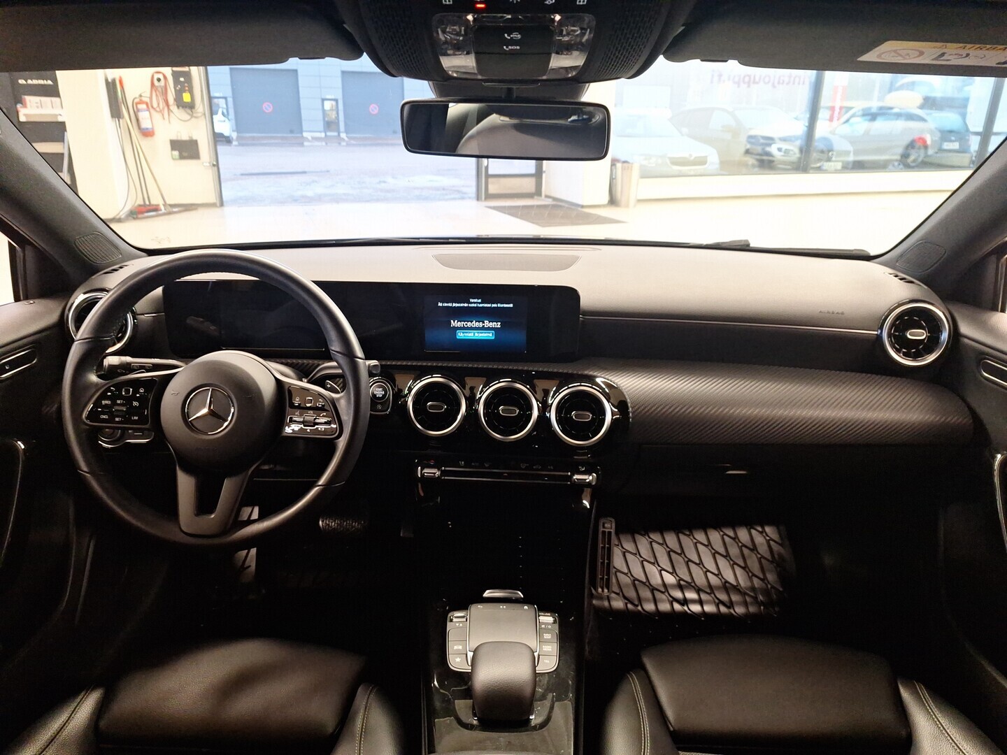 MERCEDES-BENZ A 2020