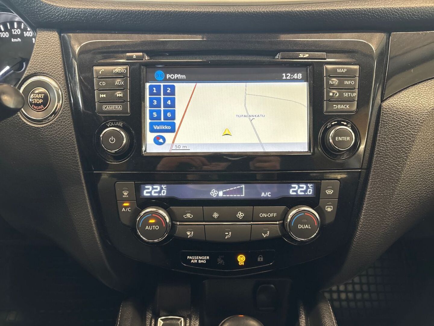 NISSAN Qashqai 2015