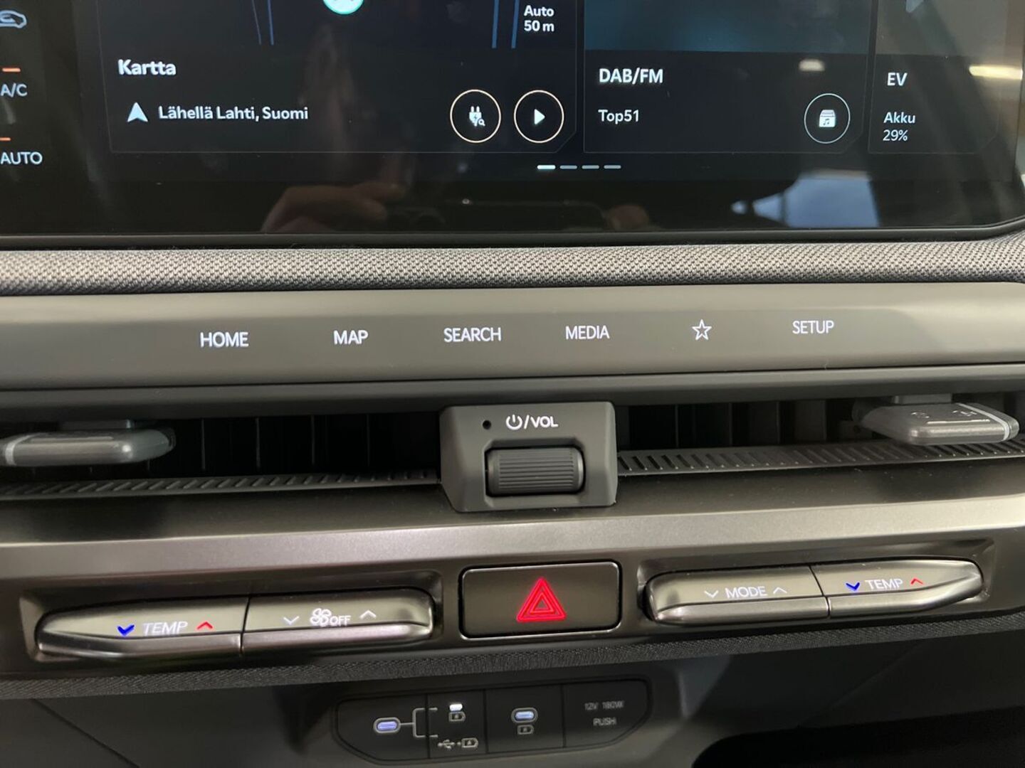 KIA EV3 25