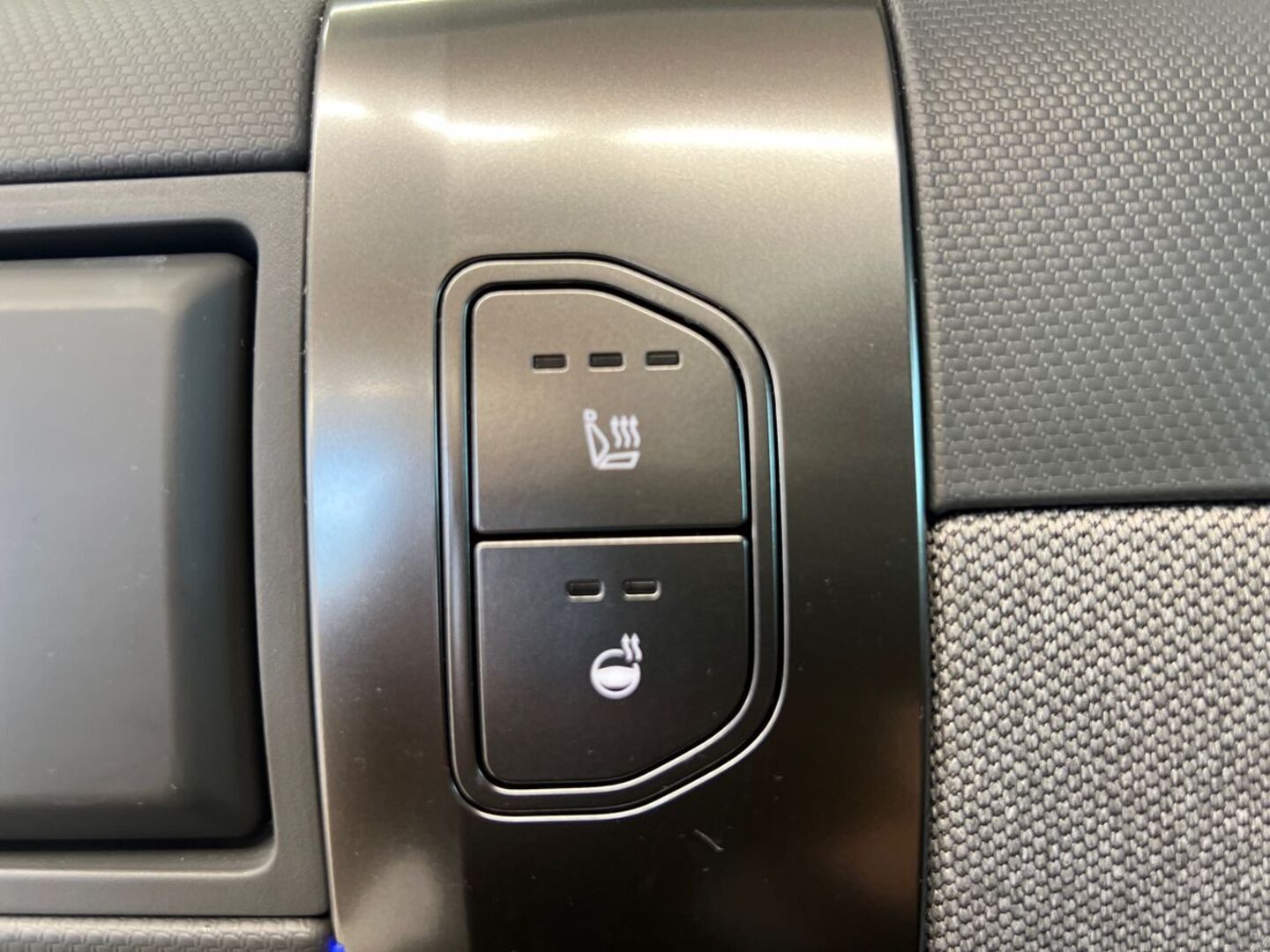 KIA EV3 32