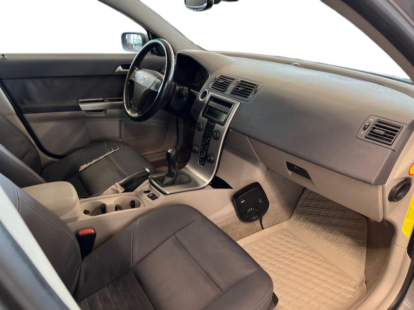 VOLVO S40 2004