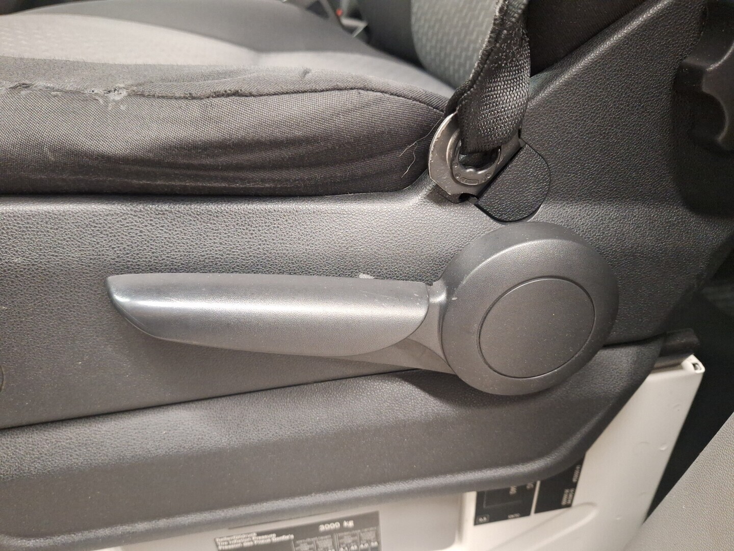 VOLKSWAGEN Crafter 2012