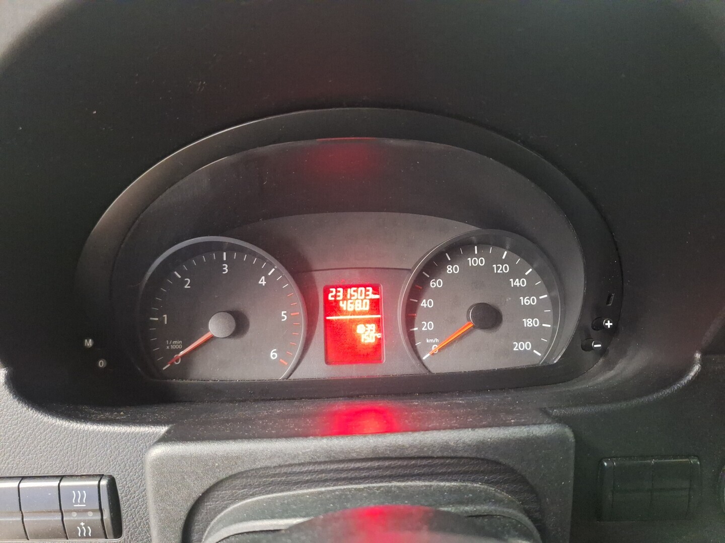 VOLKSWAGEN Crafter 2012