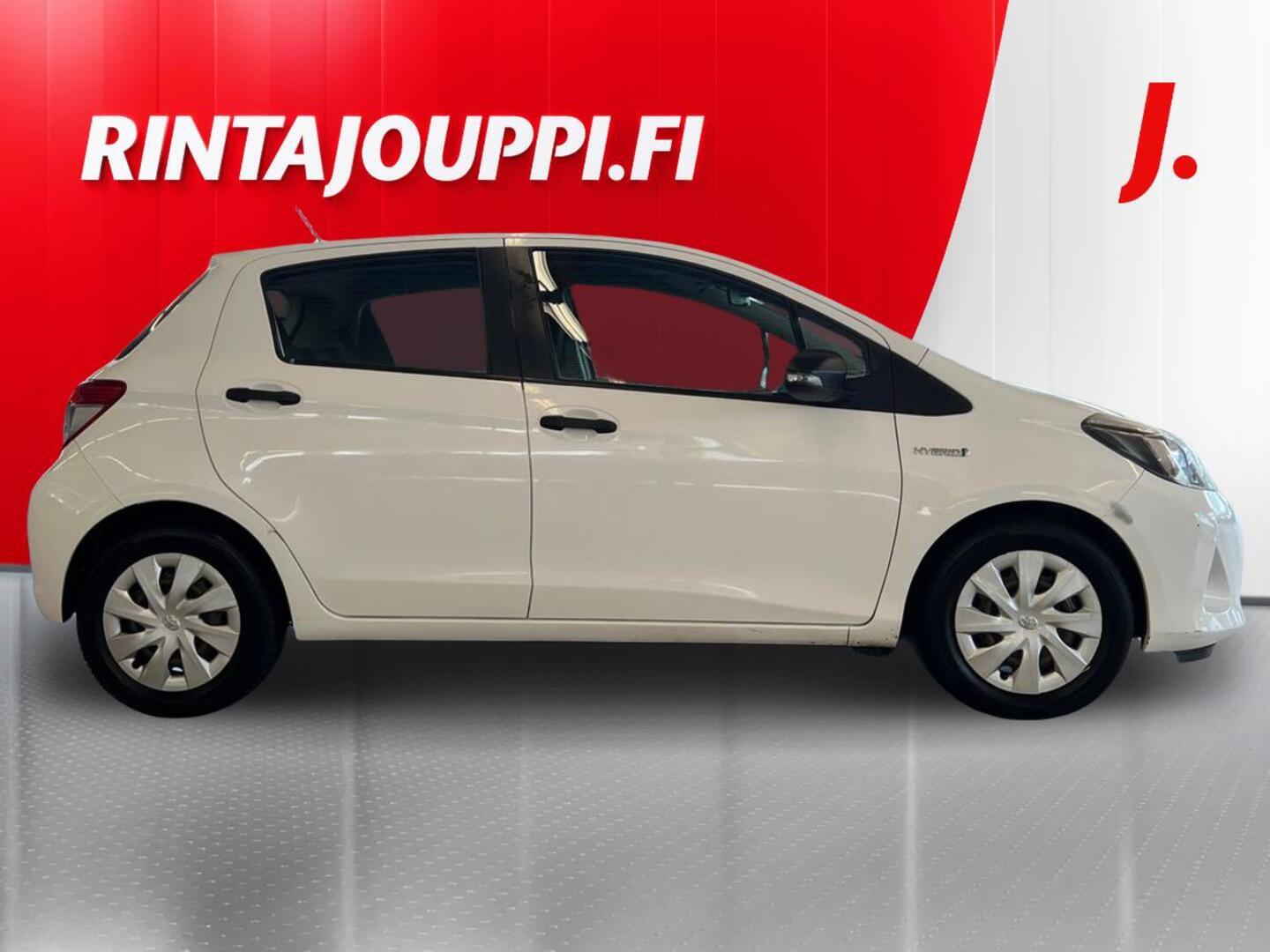 TOYOTA Yaris 2013