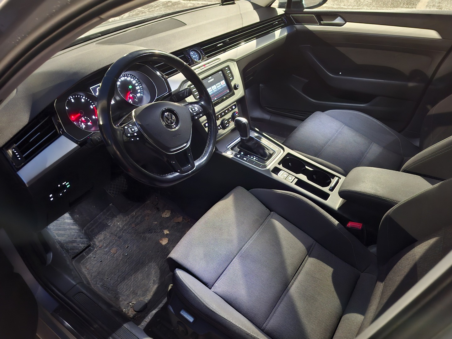 VOLKSWAGEN Passat 2015