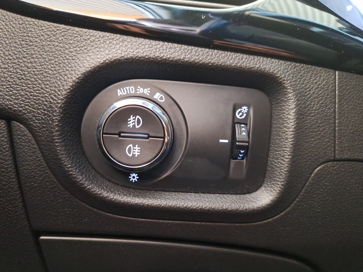 OPEL Astra 2016