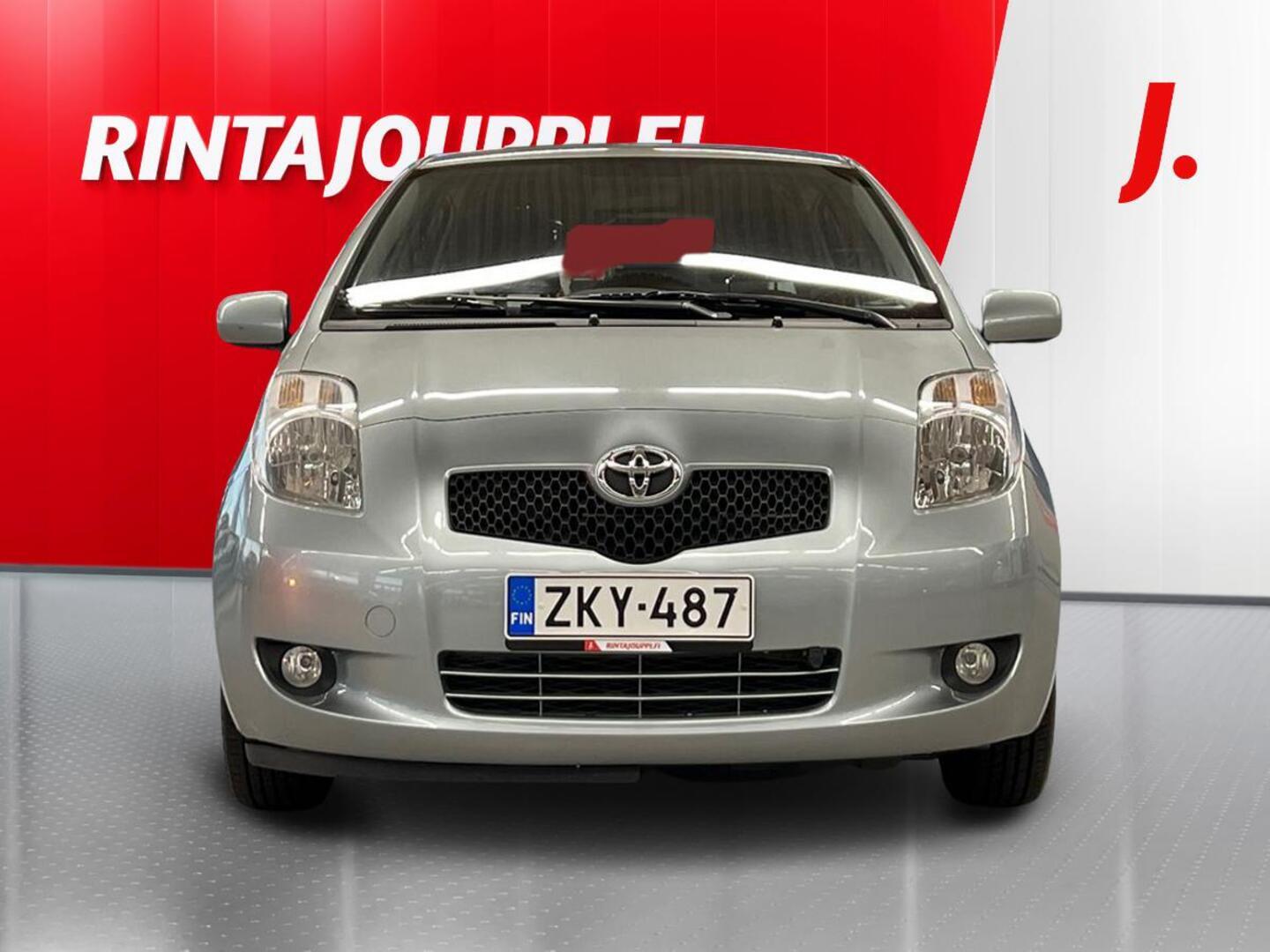 TOYOTA Yaris 2008