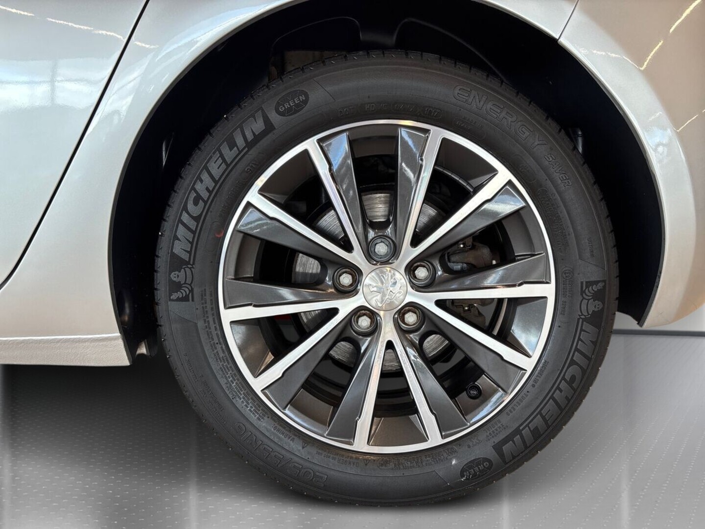 PEUGEOT 308 2017