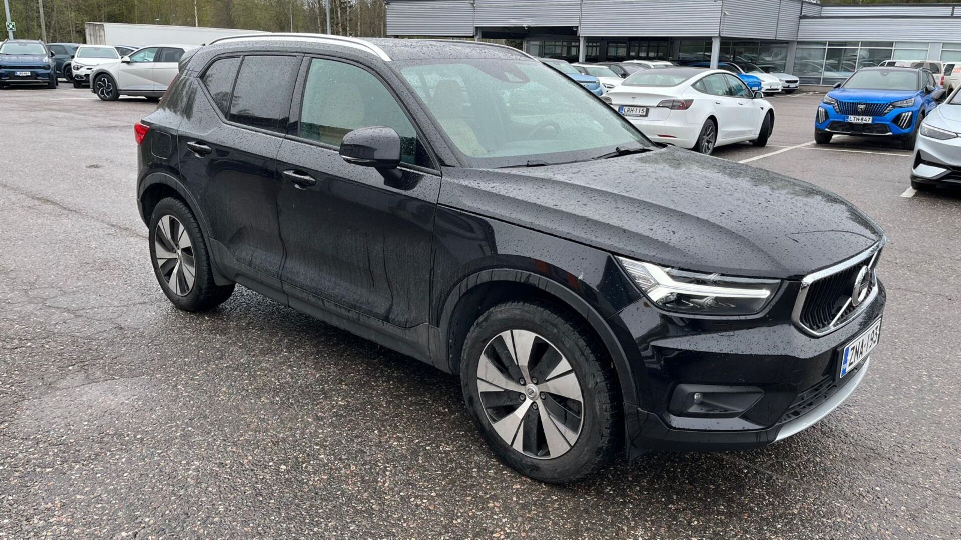 VOLVO XC40 2020