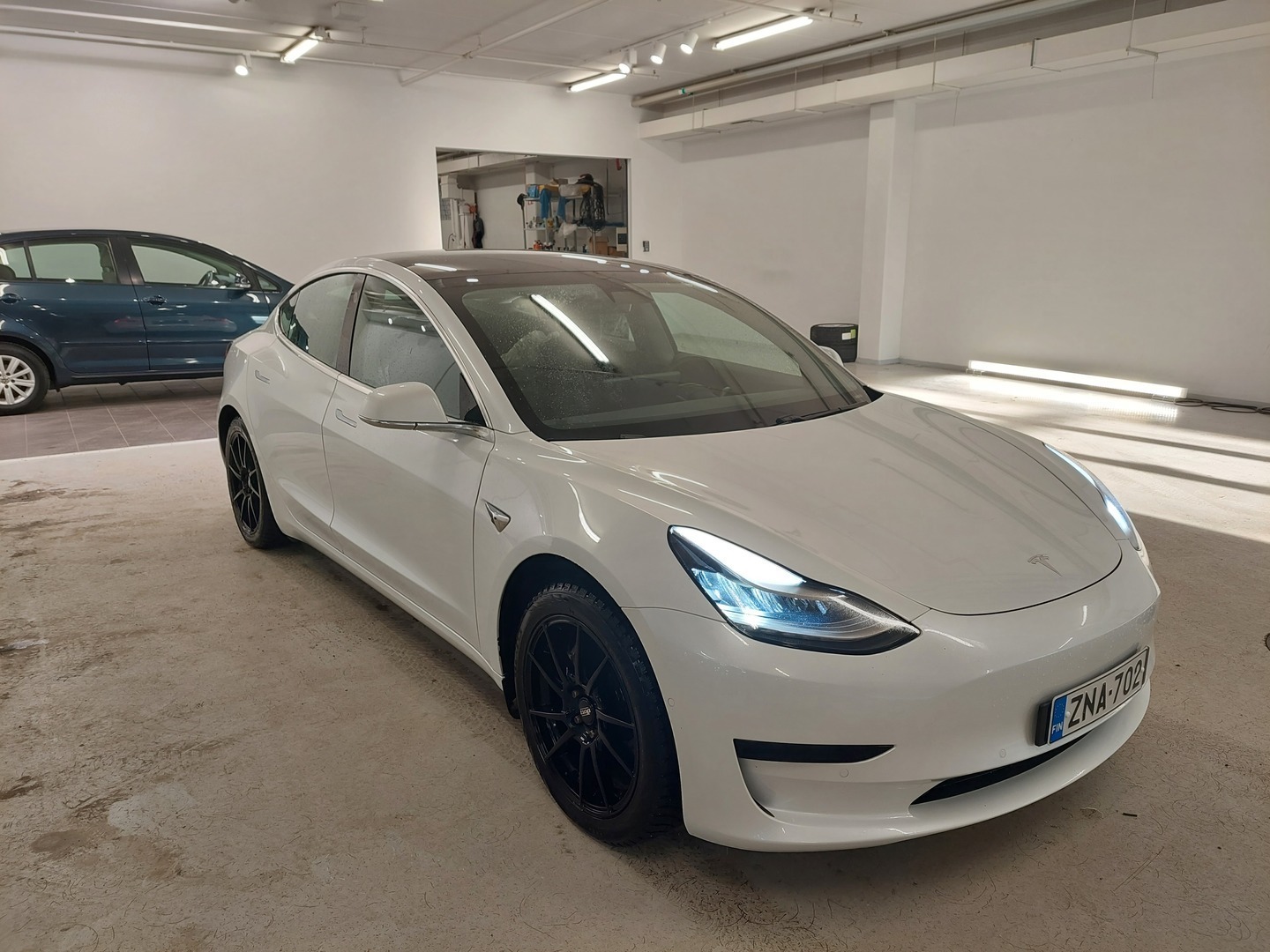 TESLA Model 3 2020