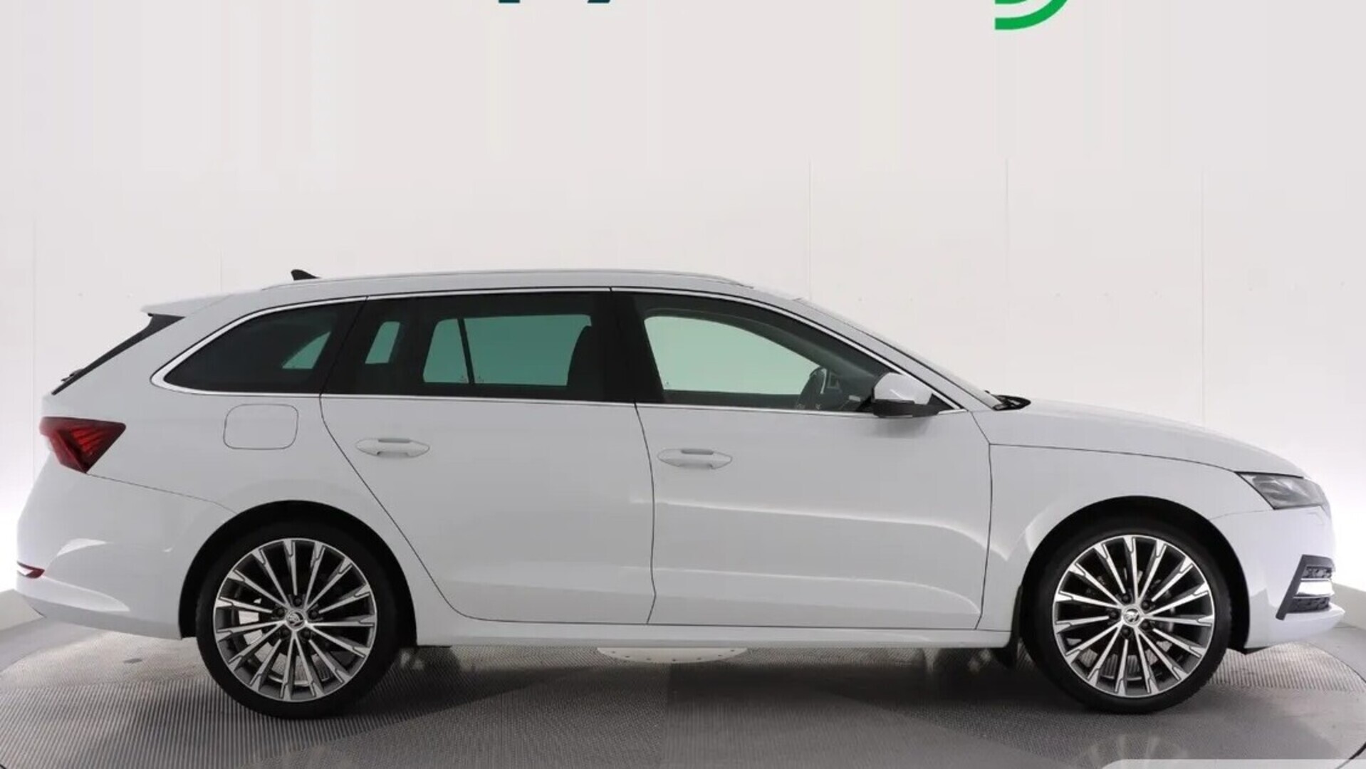 SKODA Octavia 2021