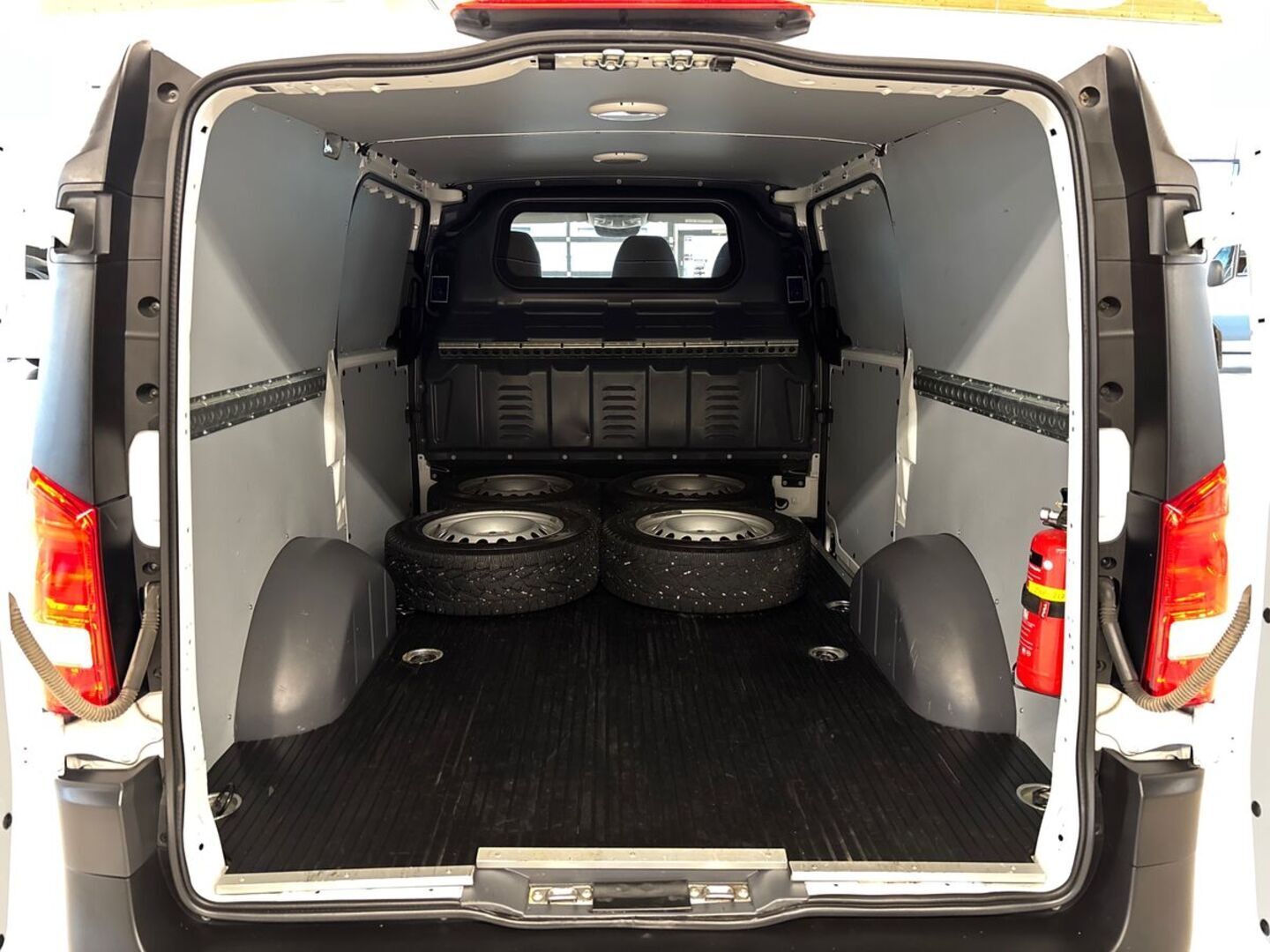 MERCEDES-BENZ Vito 2021