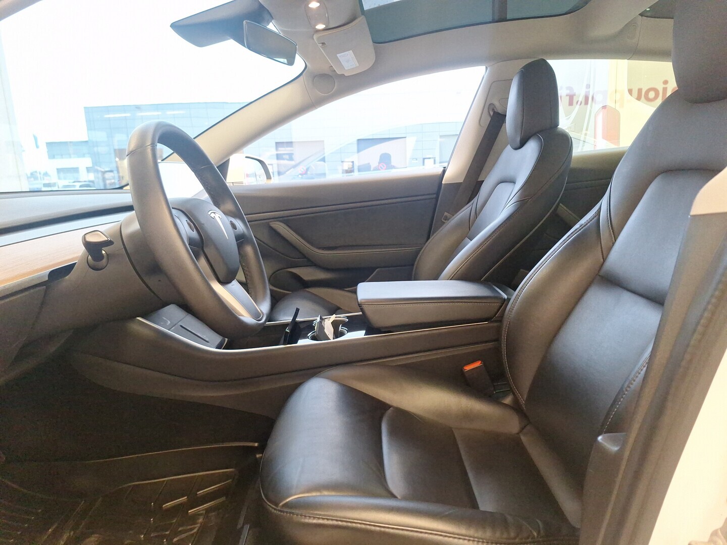 TESLA Model 3 2020