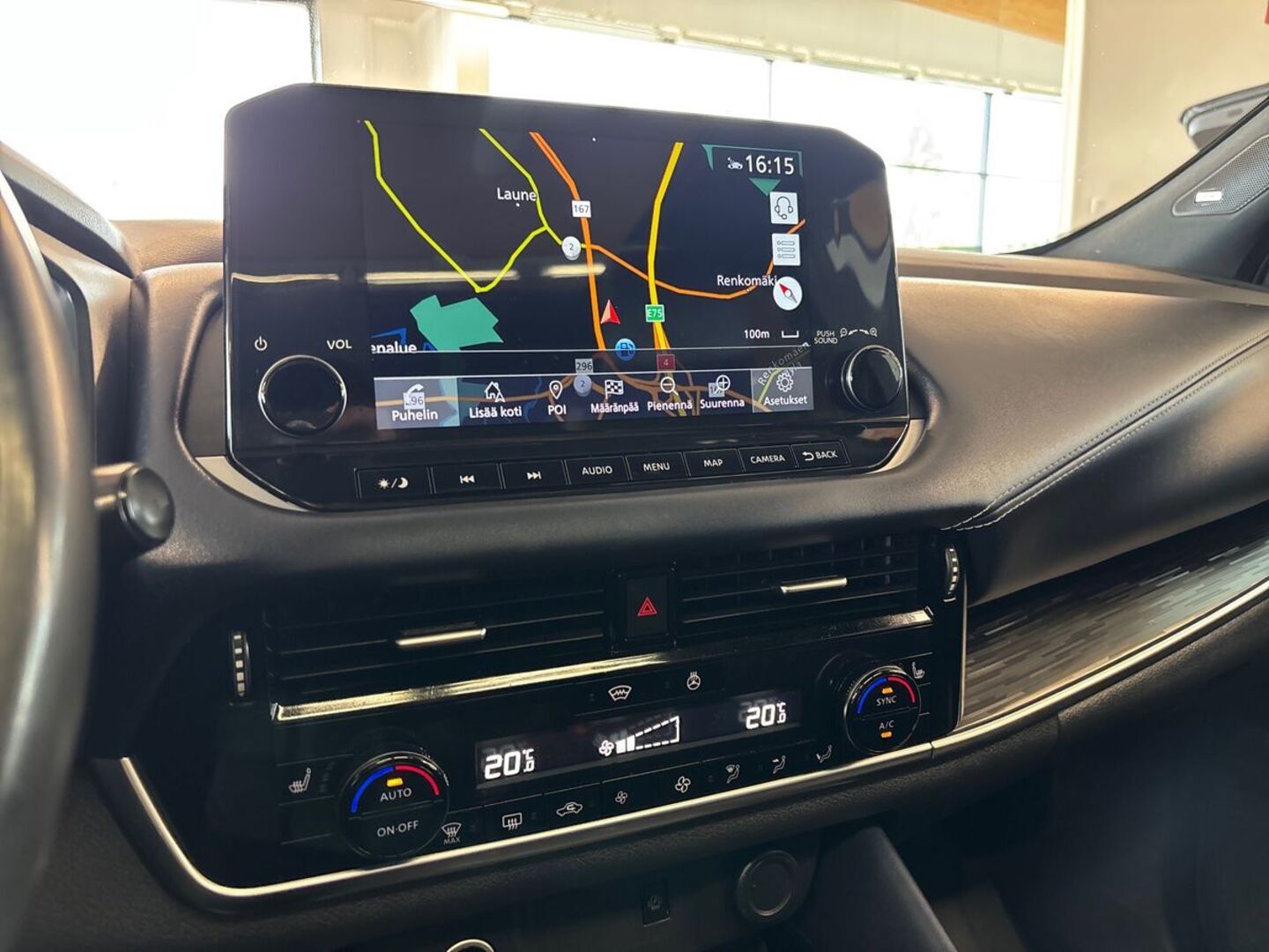 NISSAN Qashqai 2022