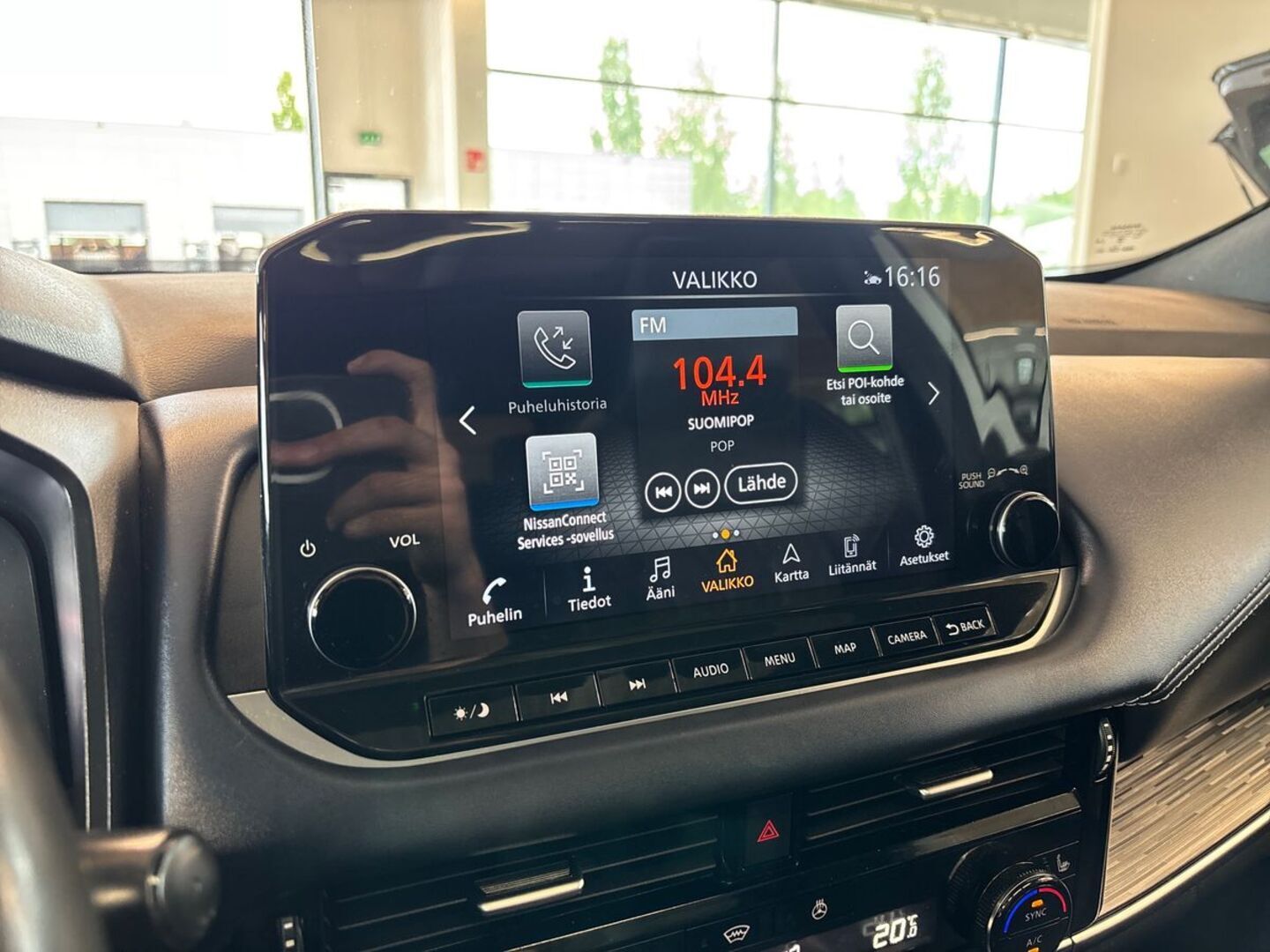 NISSAN Qashqai 2022