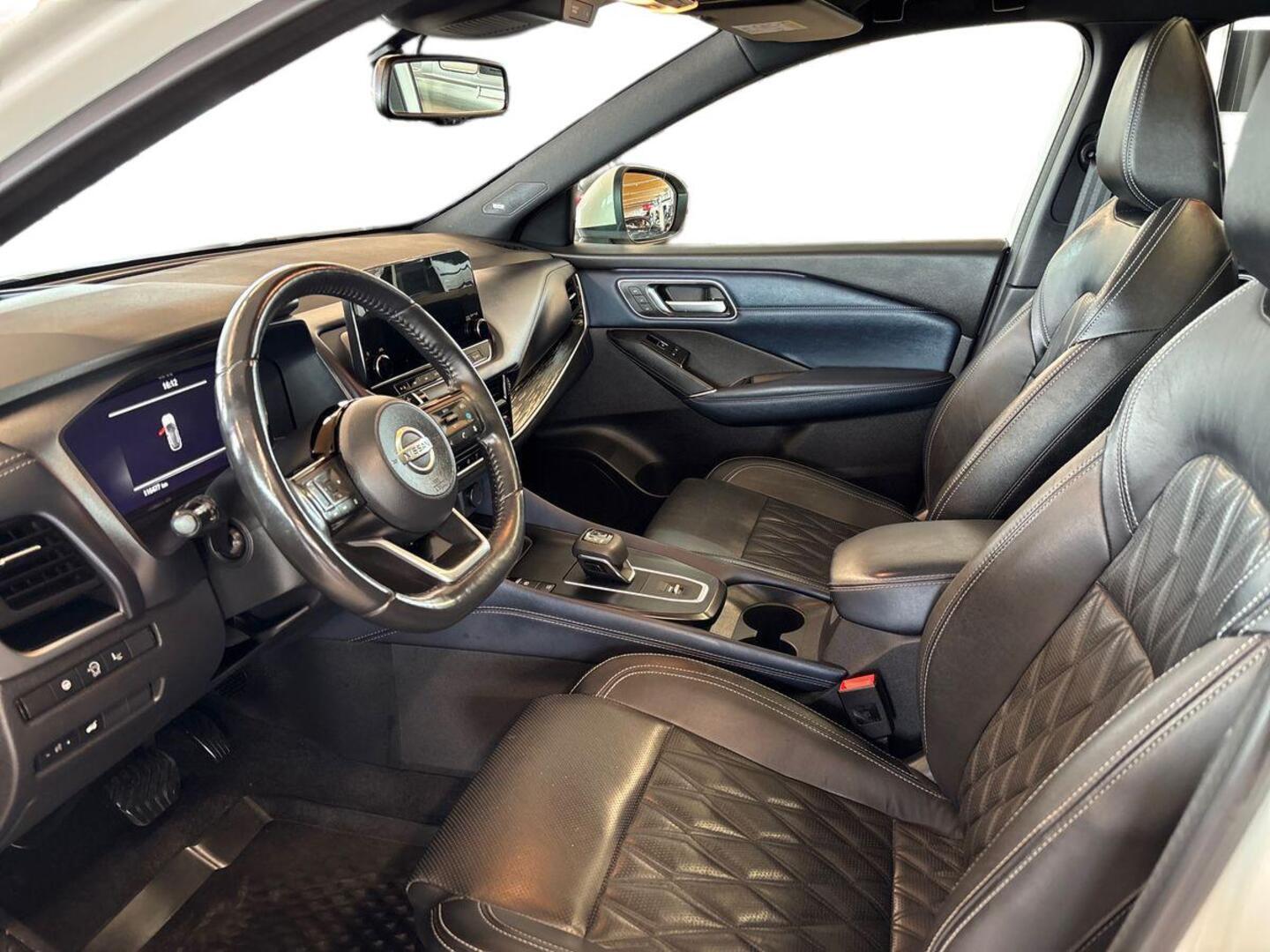 NISSAN Qashqai 2022