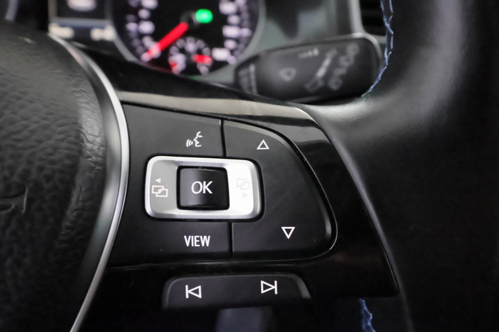 VOLKSWAGEN Golf 2019