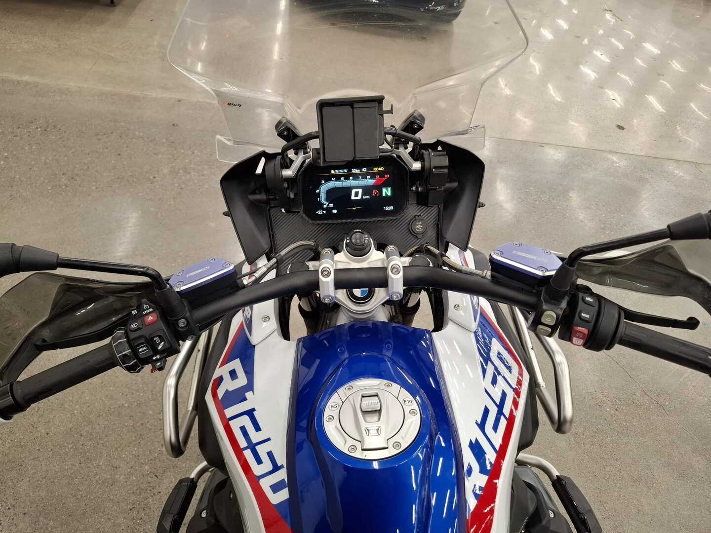 BMW R 2019