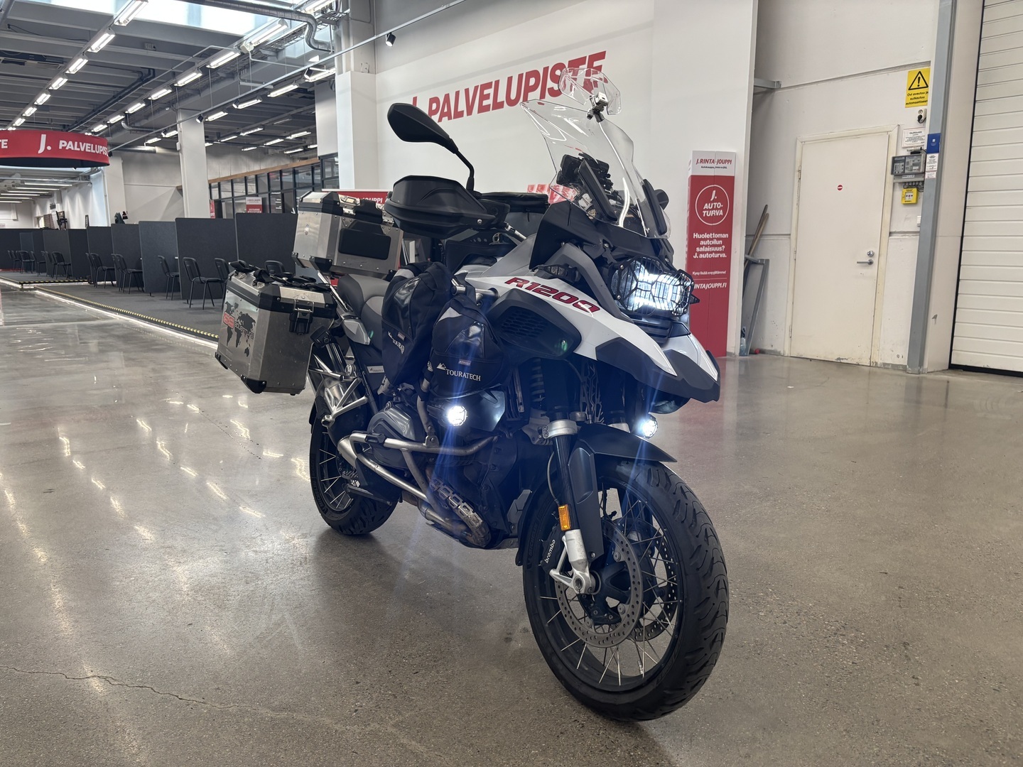 BMW R 2018