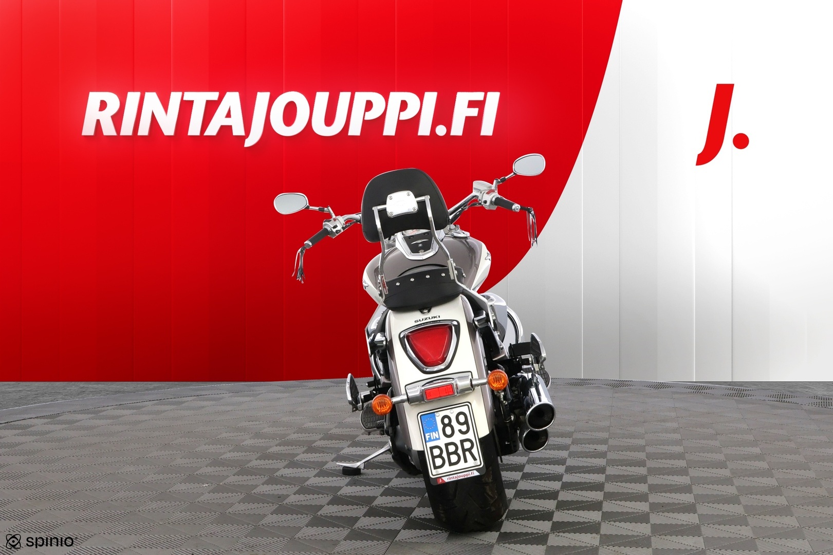 SUZUKI INTRUDER 2011