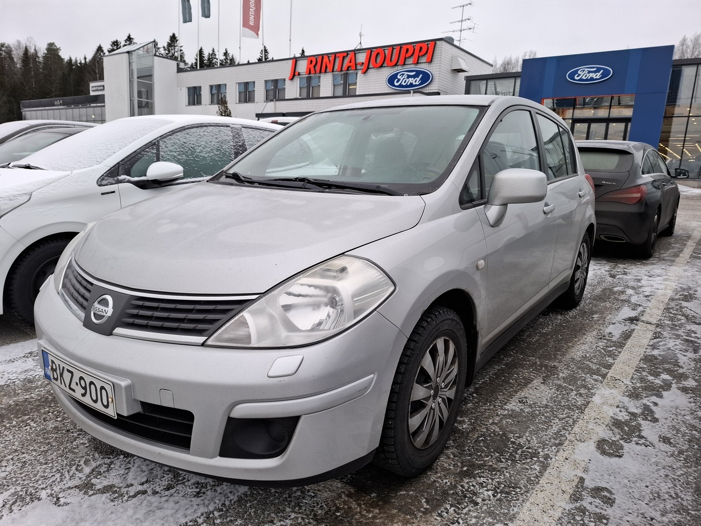 NISSAN Tiida 2009