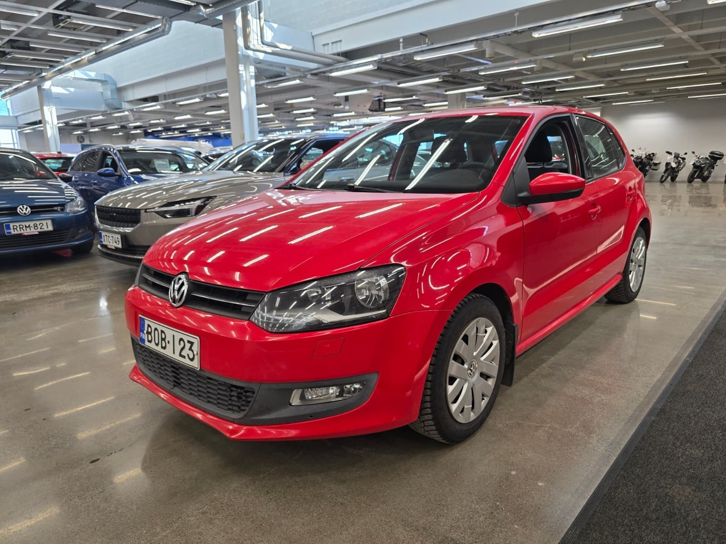 VOLKSWAGEN Polo 2010