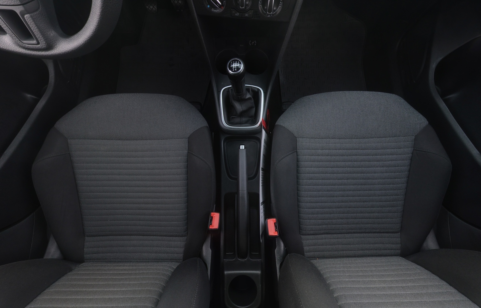 VOLKSWAGEN Polo 2010