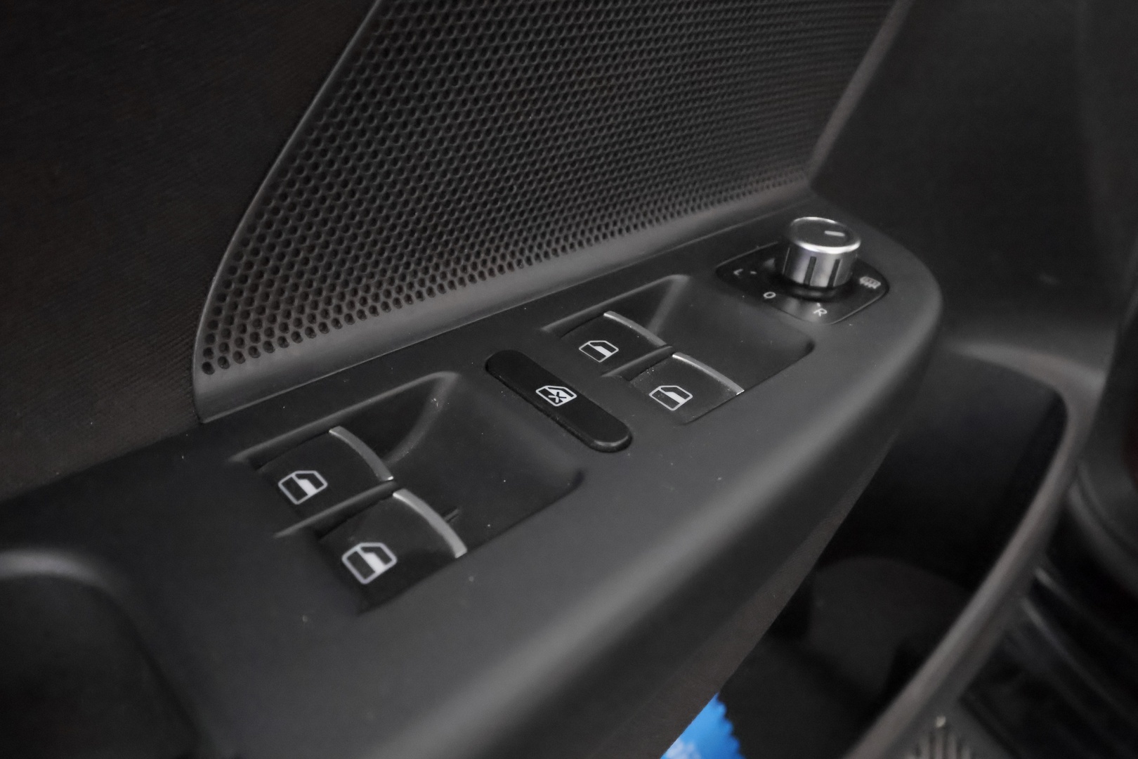 VOLKSWAGEN Golf 2011