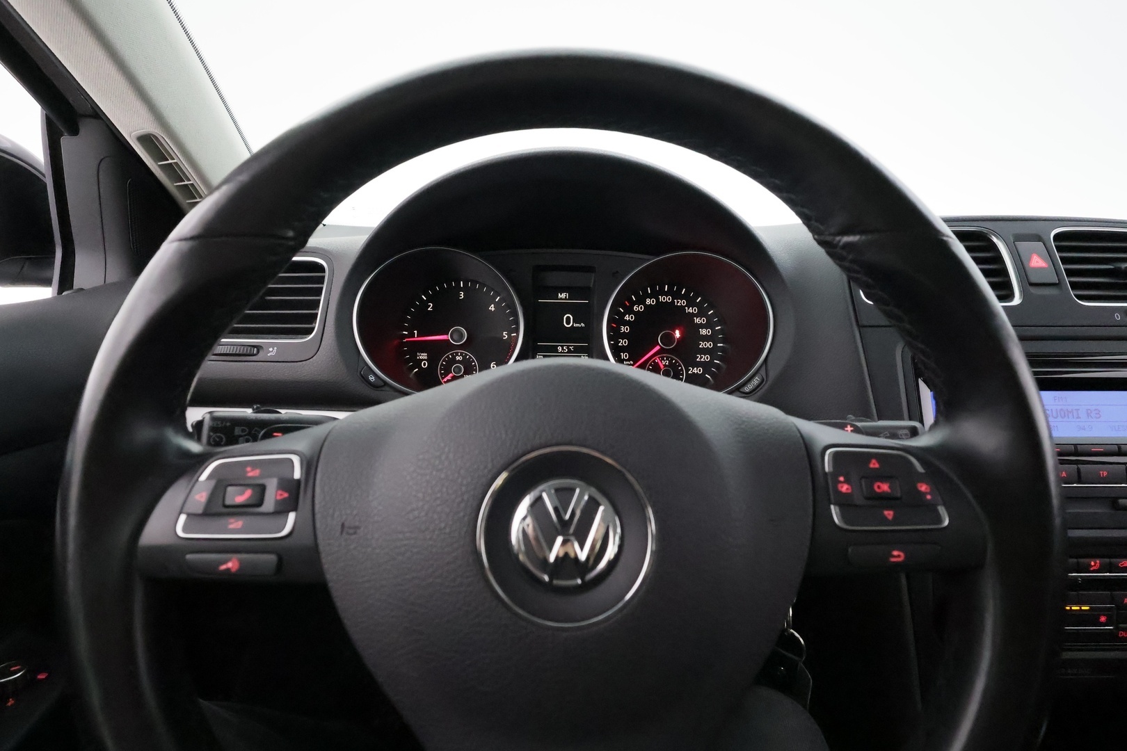 VOLKSWAGEN Golf 2011