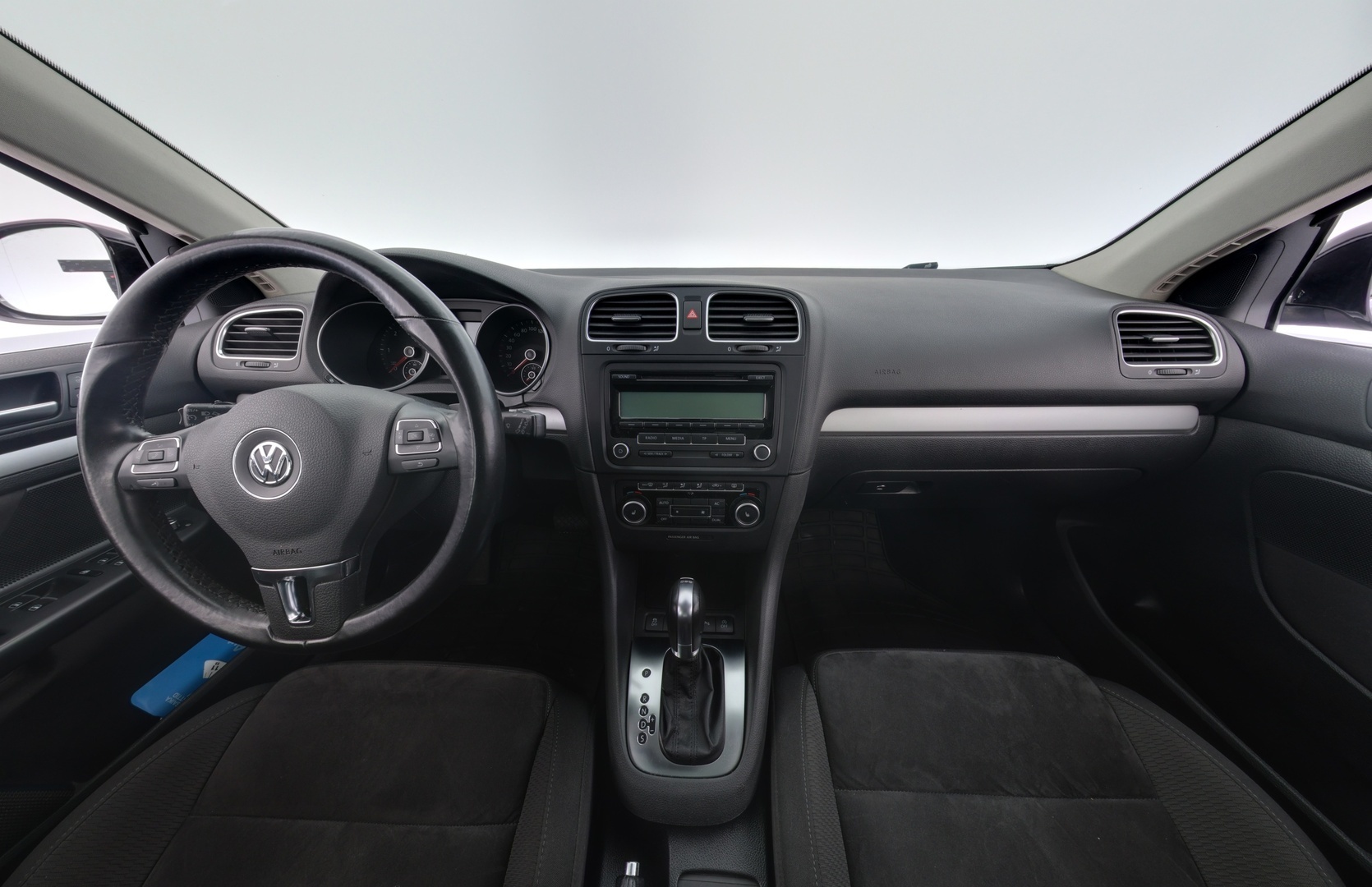 VOLKSWAGEN Golf 2011