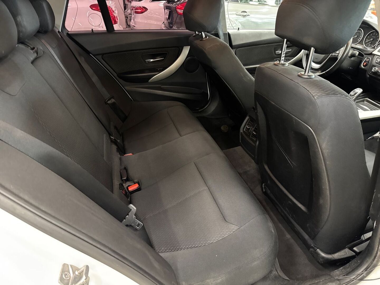BMW 320 2013