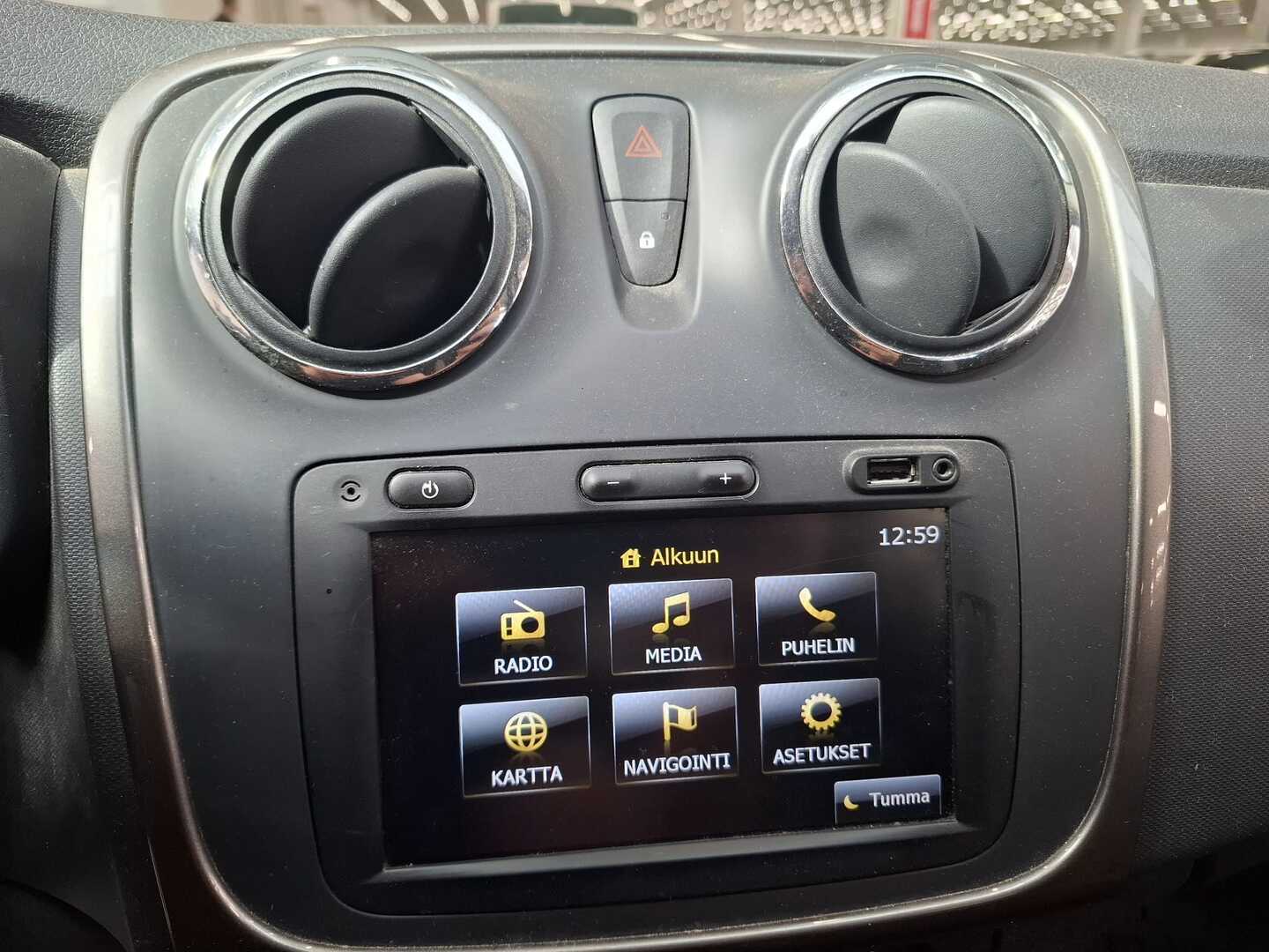 DACIA Sandero 2013