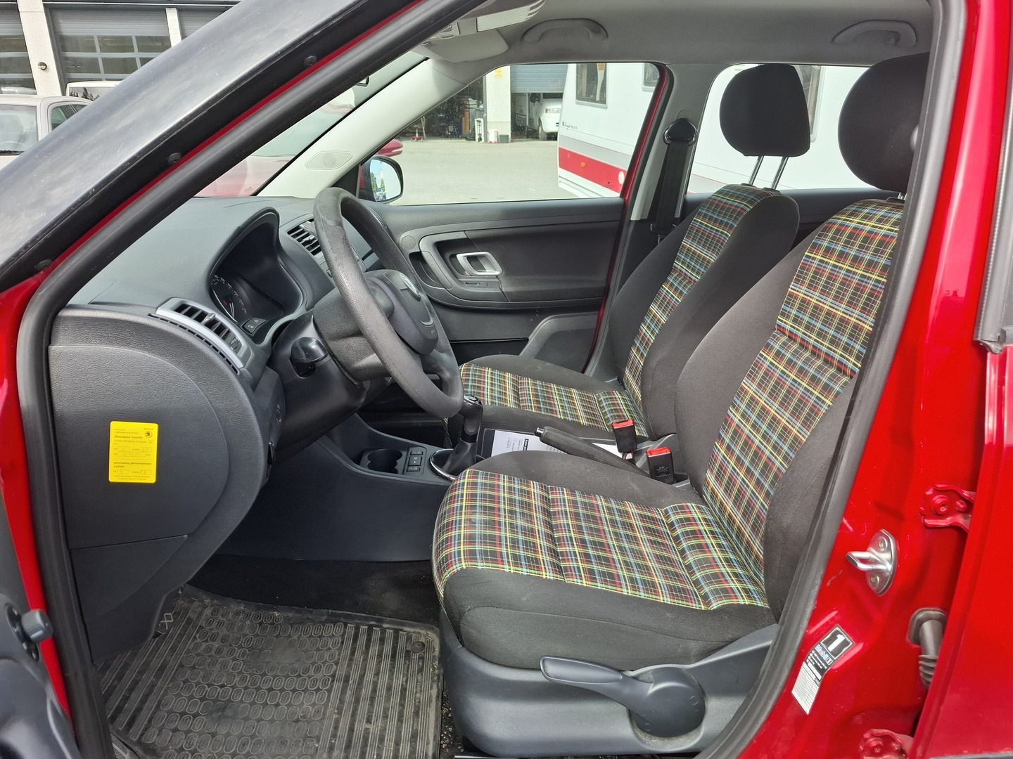 SKODA Fabia 2012