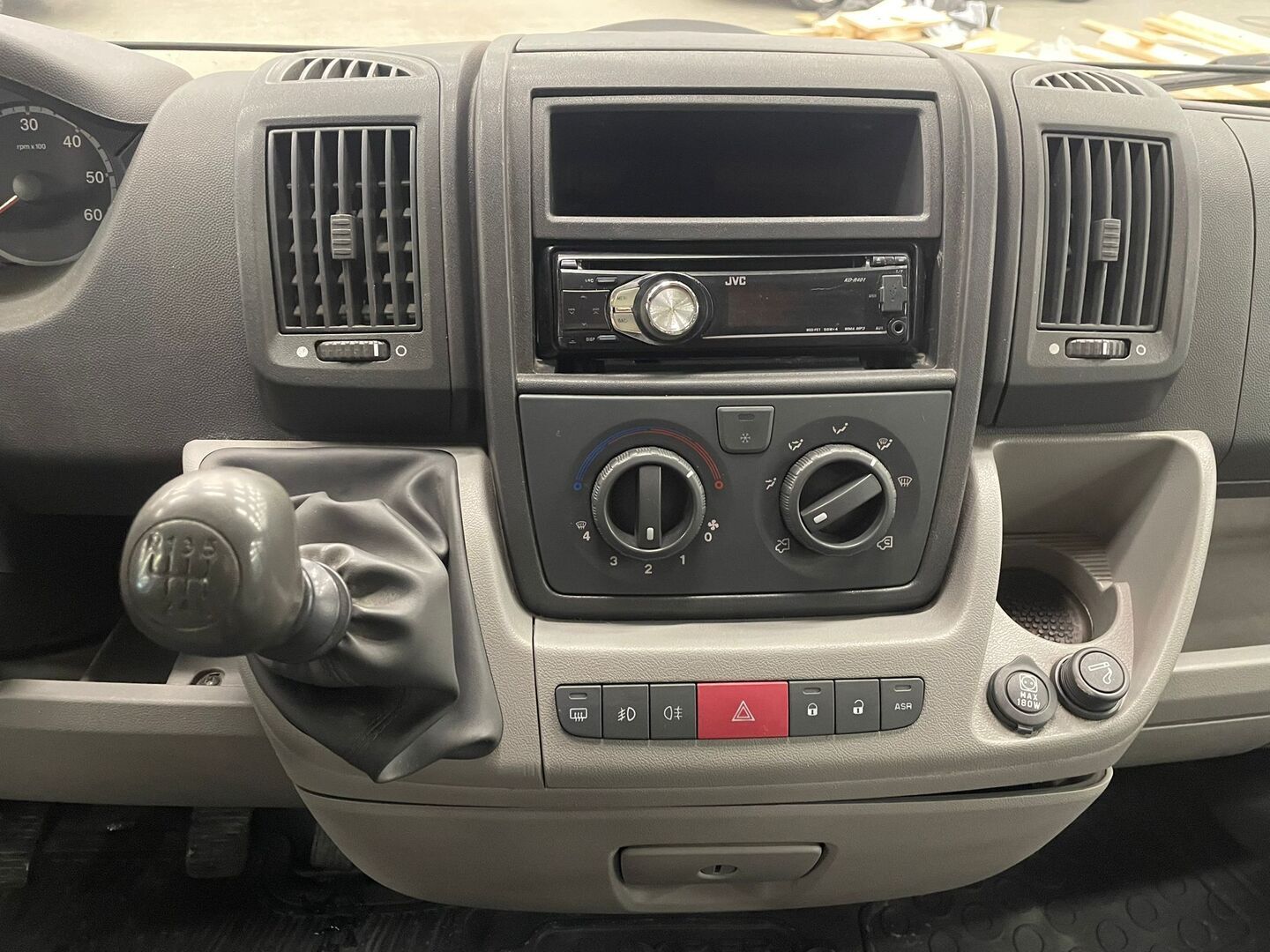 DETHLEFFS Globecar 2009