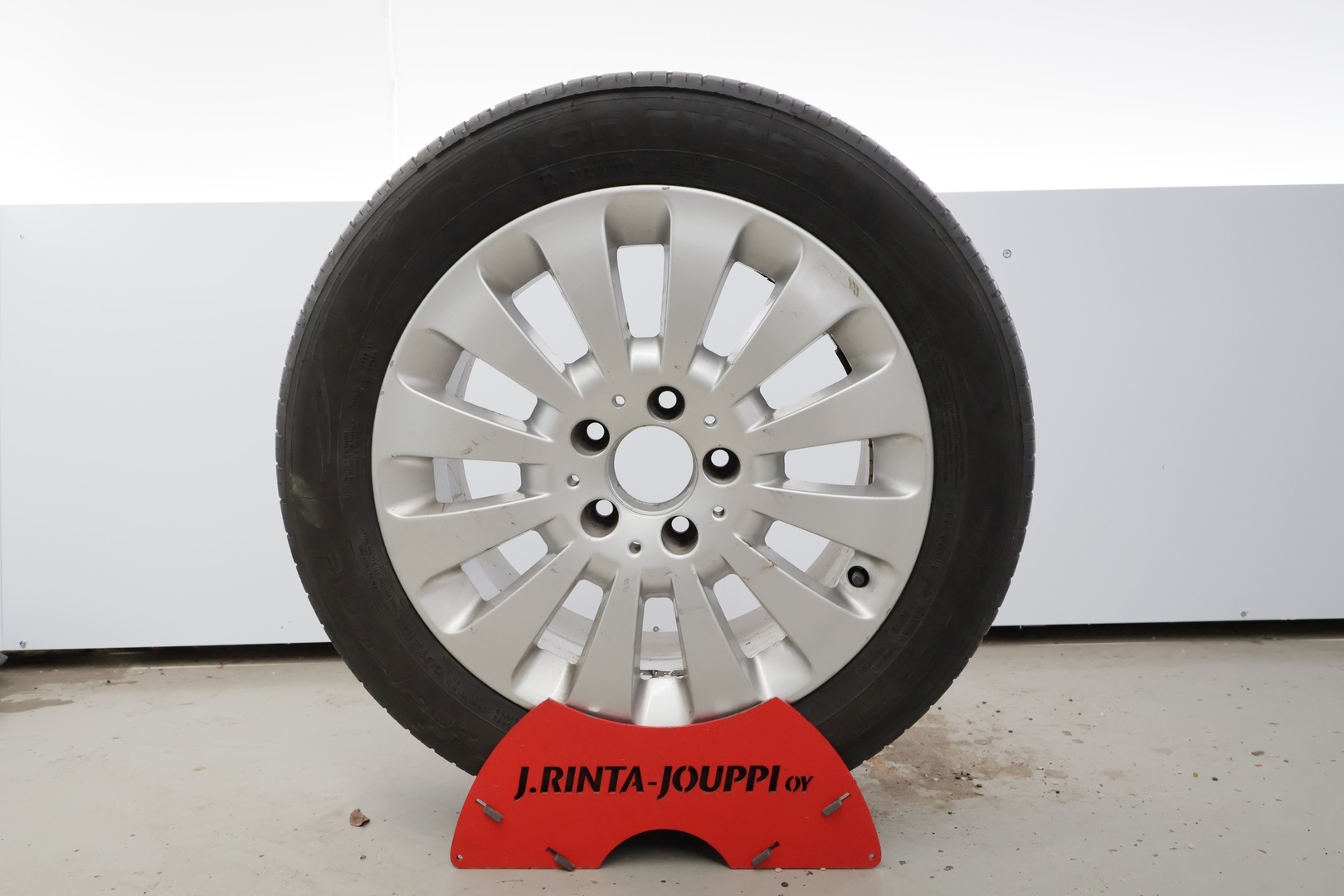 MERCEDES-BENZ E 2010