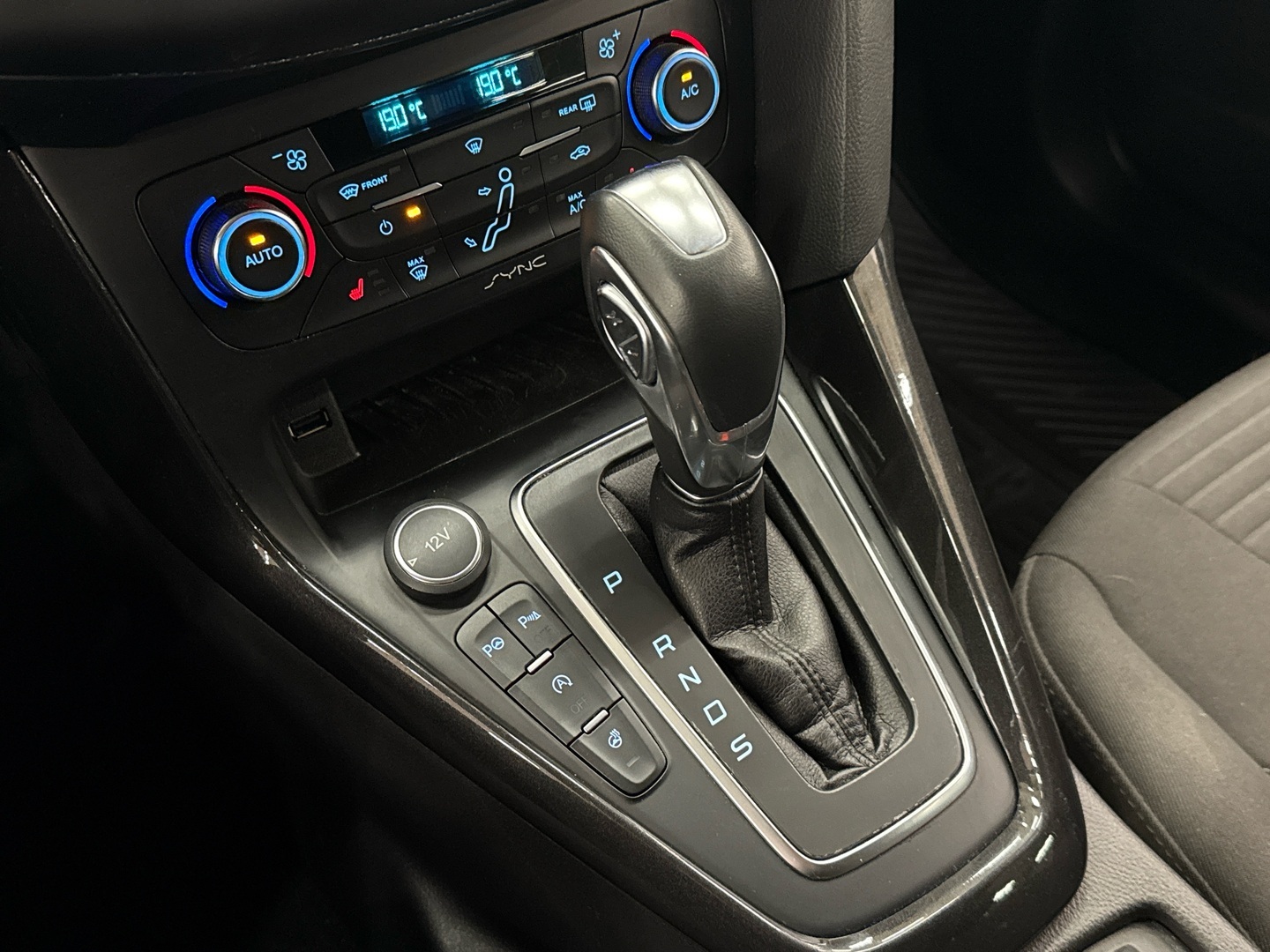 FORD Focus 2015