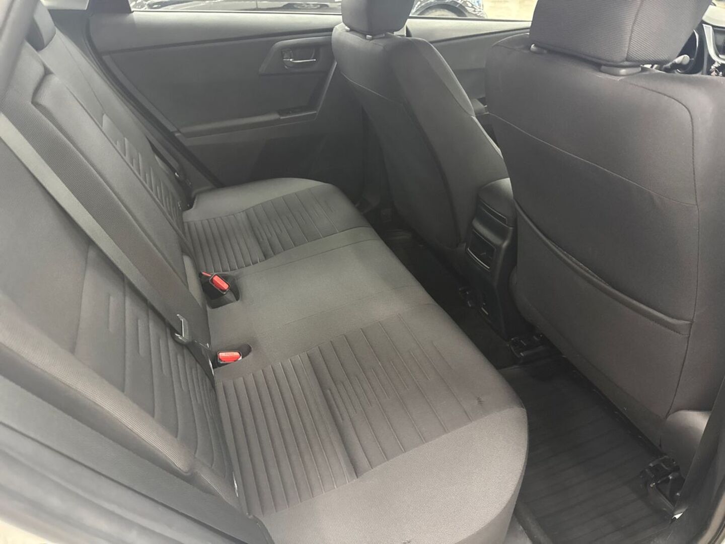 TOYOTA Auris 2017